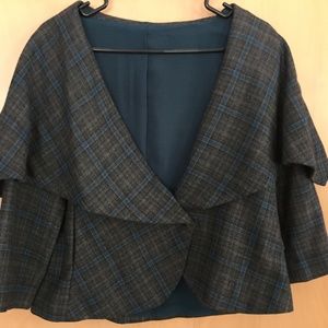 Women’s size 10 Cabi gray and blue plaid blazer